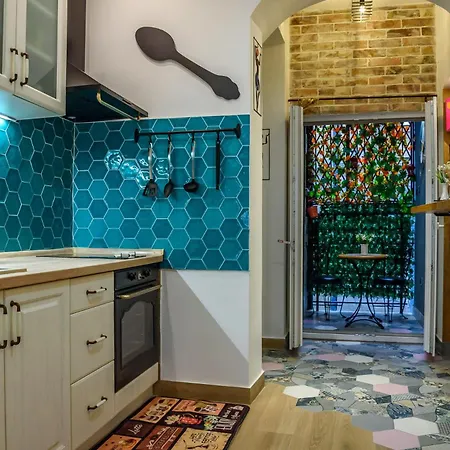 Skadarlija Aurora * בלגרד